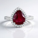 Anello in argento con Rubino Bemainty