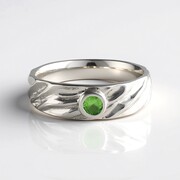 Anello in argento con Tsavorite della Tanzania (de Melo Essence)