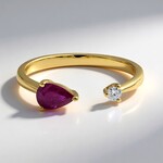Anello in oro con Rubino Mozambico AAA