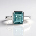 Anello in argento con Fluorite Blu Caraibico