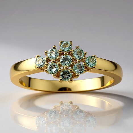 Anello in oro con Berillo Verde Menta Nigeriano