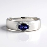 Anello in argento con Iolite