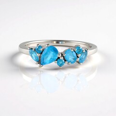 Anello in argento con Apatite Blu Neon