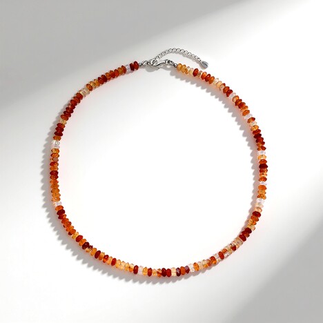 Collana in argento con Corniola