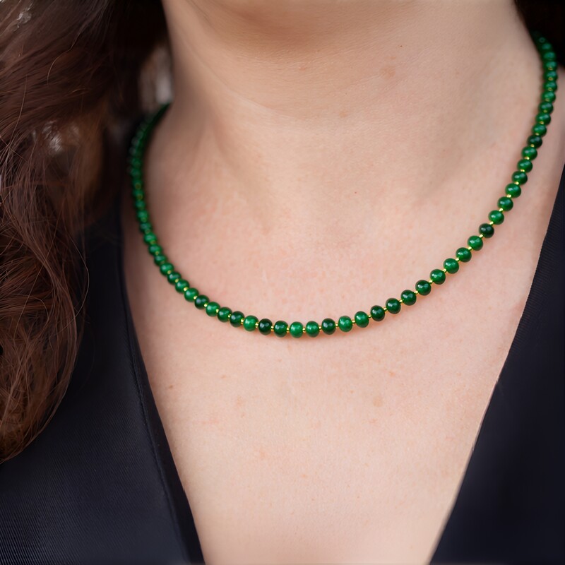 Green Quartz Silver Necklace (Riya)