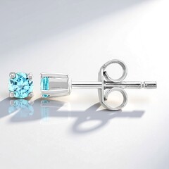 Orecchini in argento con Zircone Ratanakiri