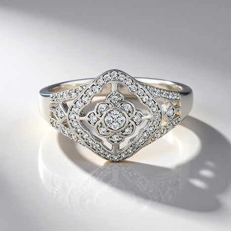 Anello in argento con Zircone