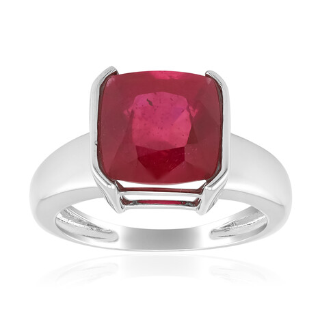 Zilveren ring met een Madagaskar Robijn