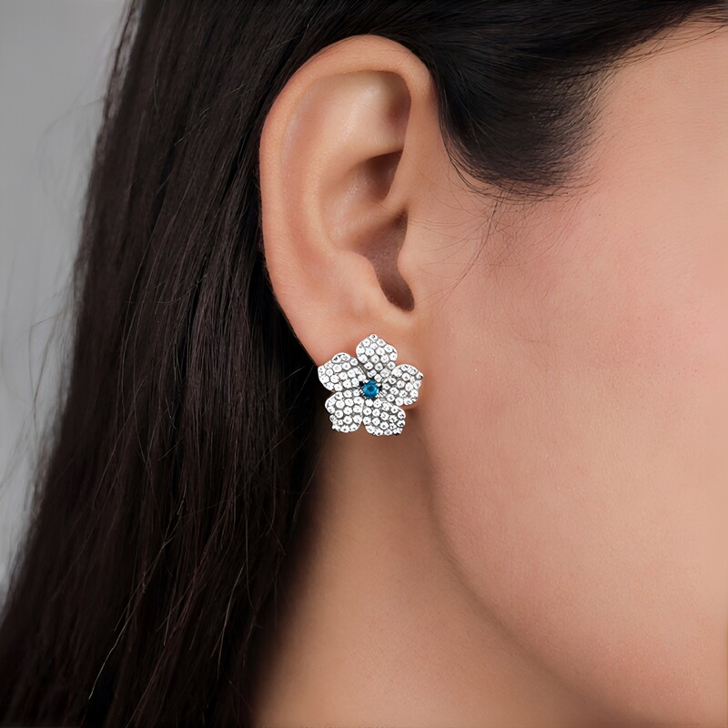 Boucles d'oreilles en argent et Topaze bleu de Londres (Dallas Prince Designs)