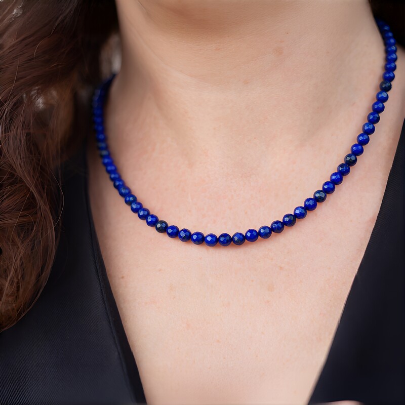 Collana in argento con Lapislazzuli