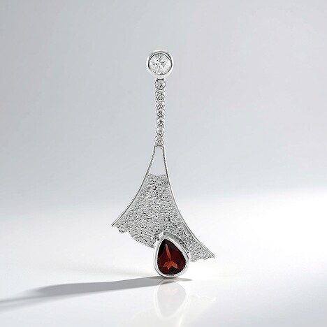 Ciondolo in argento con Granato Mozambico (MONOSONO COLLECTION)