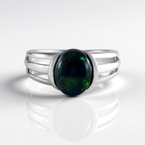 Anello in argento con Opale Mezezo