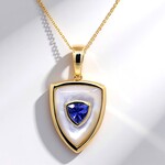Collier en or et Nacre (CIRARI)