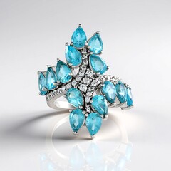 Anello in argento con Apatite Blu