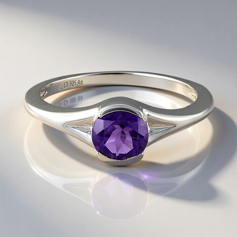 Anello in argento con Ametista Siberiana