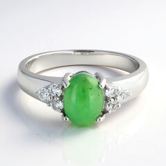 Anello in argento con Crisoprasio Imperiale