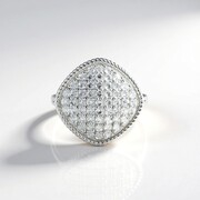 Anillo en plata con Topacio blanco