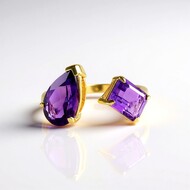 Anello in argento con Ametista del Marocco