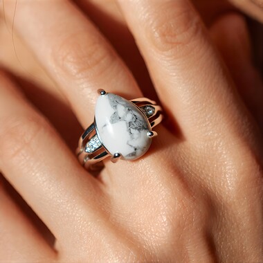 Bague en argent et Howlite