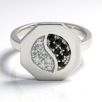Anello in argento con Topazio Bianco