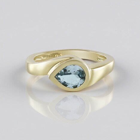 Anello in oro con Acquamarina Brasiliana