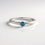 Bague en argent et Diamant bleu I2