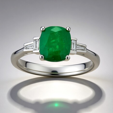 Anello in oro con Smeraldo Zambia AAA (CIRARI)