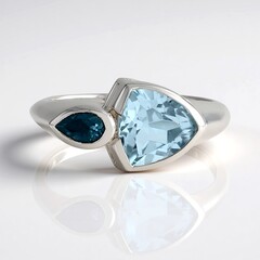 Anello in argento con Topazio Blu Cielo