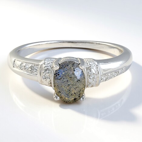 Anello in argento con Labradorite