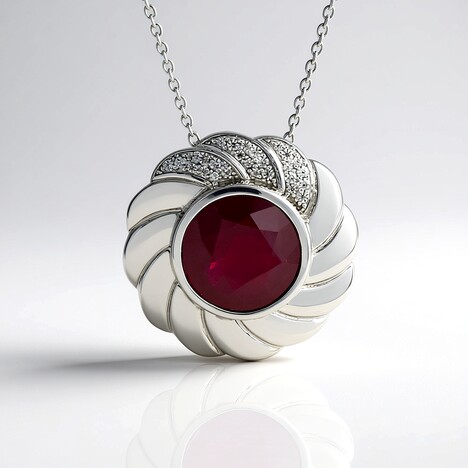 Collana in argento con Rubino del Madagascar (de Melo)