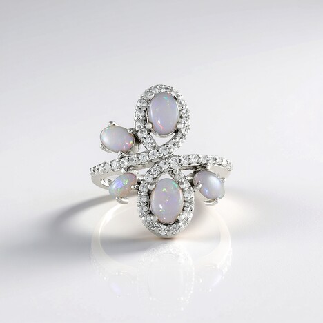 Anello in argento con Opale Australiano