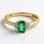 Anello in oro con Smeraldo Zambia AAA (CIRARI)