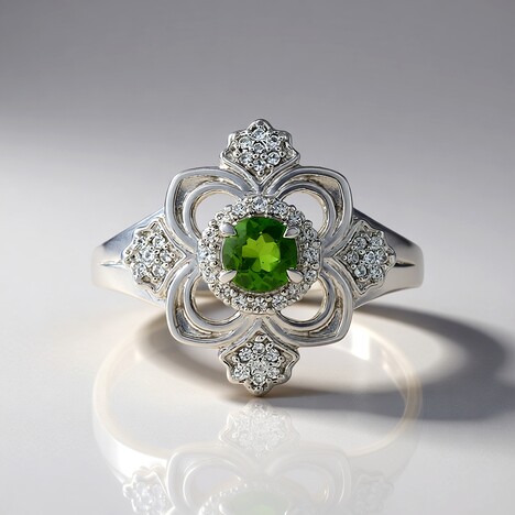 Anello in argento con Diopside Russo