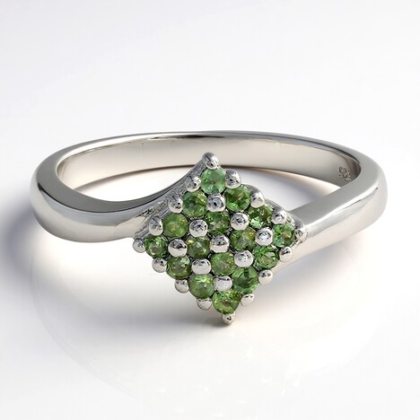 Anello in argento con Alessandrite