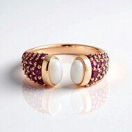 Anillo en plata con Piedra de Luna blanca (KM by Juwelo)