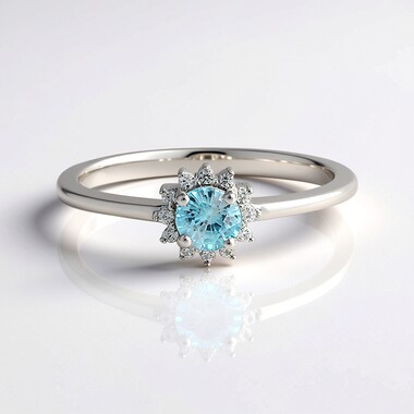 Anillo en plata con Zircón de Ratanak Kirí