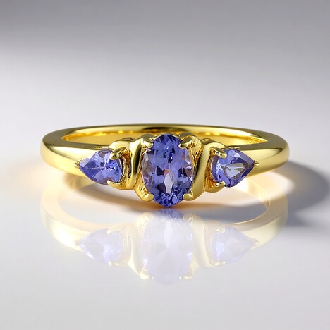 Anello in argento con Tanzanite