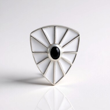 Zawieszka ze srebra rodowanego - Spinel czarny (MONOSONO COLLECTION)