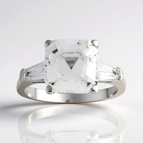 Anello in argento con Topazio Bianco