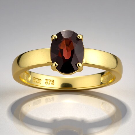 Bague en or et Spinelle rouge noble (CUSTODANA)