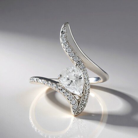 Anello in argento con Zircone (de Melo Essence)
