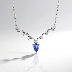 Collana in argento con Zaffiro Ceylon Blu (non riscaldato)