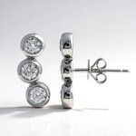 Orecchini in oro con Diamante SI1 (H) (CIRARI)