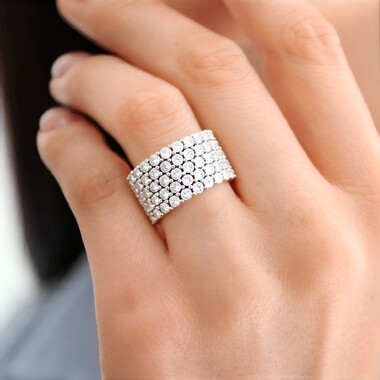 Anello in argento con Zircone