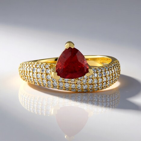 Anello in oro con Rubino Malawi (de Melo)