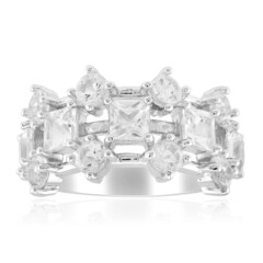 Zilveren ring met witte topaasstenen