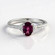 Anello in argento con Granato Magenta