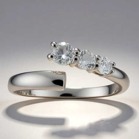 Anello in argento con Topazio Bianco