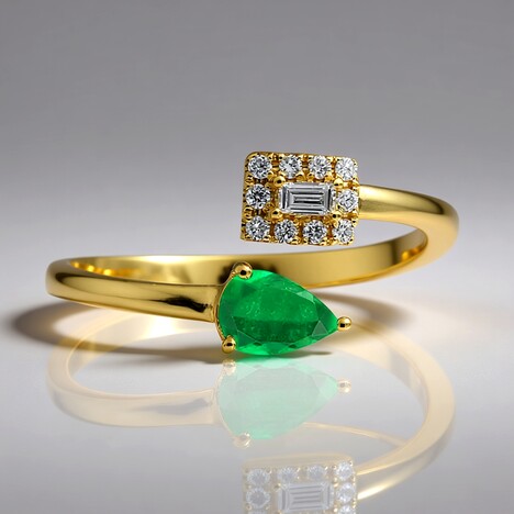 Anello in oro con Smeraldo Zambia AAA (CIRARI)