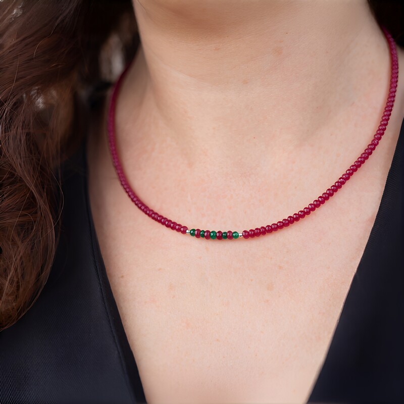 Collana in argento con Rubino del Madagascar